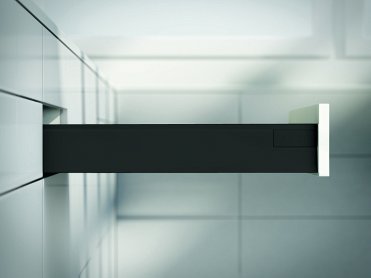 Ящик TANDEMBOX antaro с TIP-ON BLUMOTION (высота М 98,5, глубина 350 мм, вес ящика до 20 кг), крепление INSERTA, черный